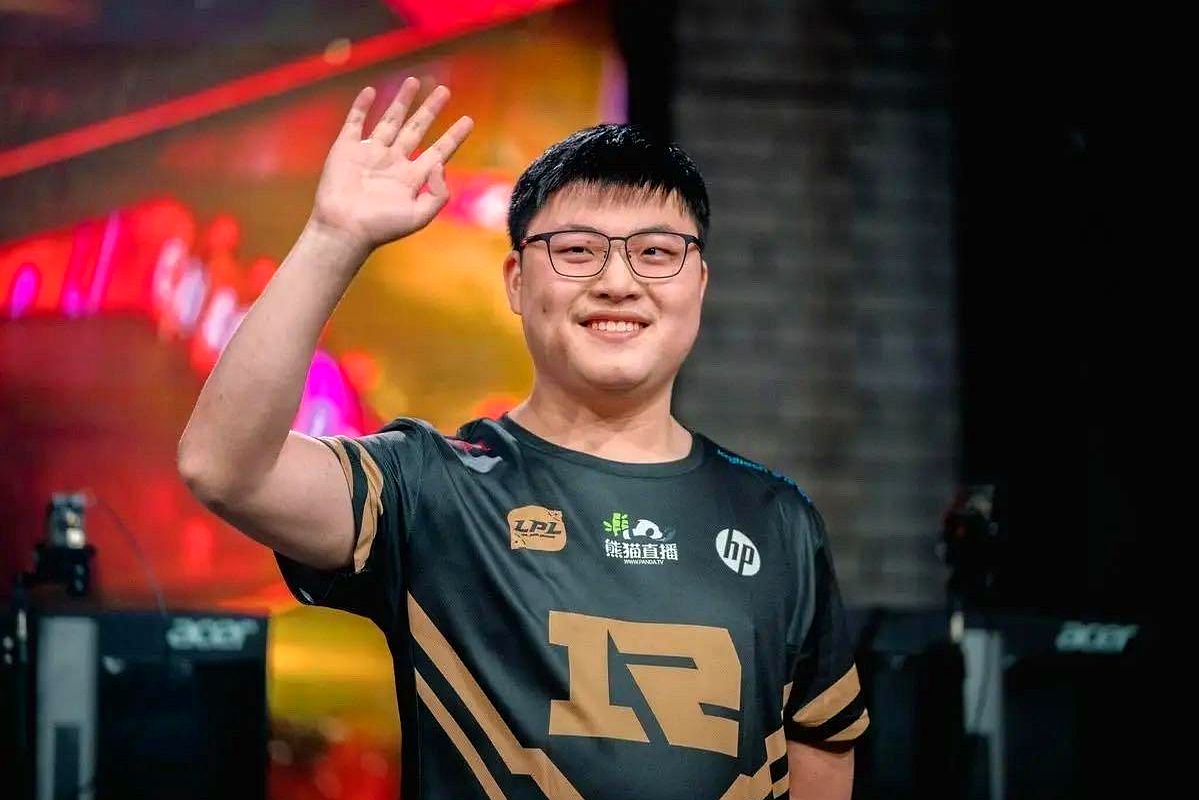 九游中国 - Uzi爆冷击败澳大利亚队，关键助攻引爆全场！