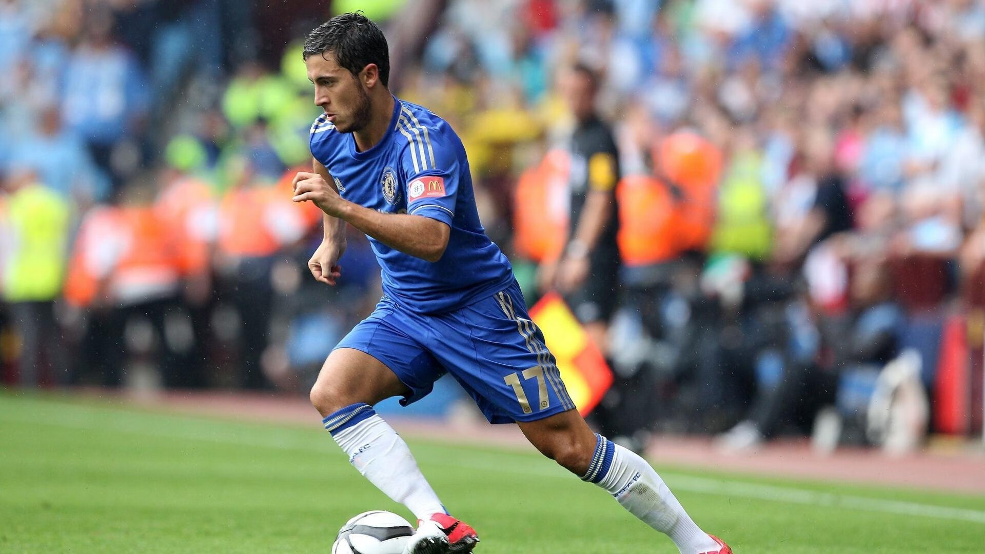 足协杯首回合对决在即！本菲卡演练定位球，菲尼克斯太阳密集防守应对